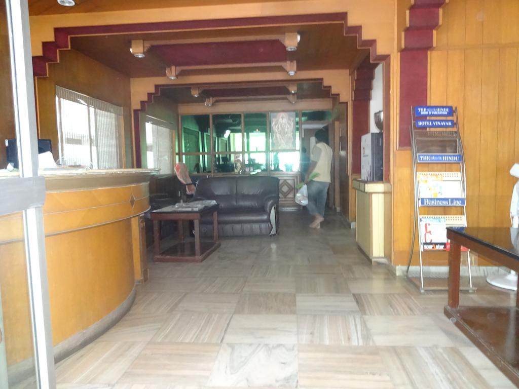 Hotel Vinayak โคอิมบาทอร์ ภายนอก รูปภาพ